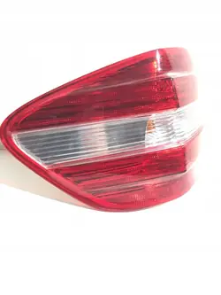 Mercedes-Benz OE A1649060700 lampe arrière combinée