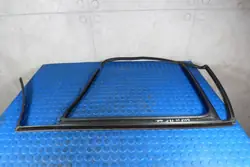 Dörrfönstertätning höger bak OEM 5G9839431A