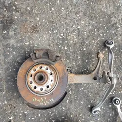 Mozzo anteriore destro Audi A4 B5 FL 1.6 B
