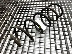 Mola traseira OEM LORK-530-21156 para Mazda 3 BM Sedã