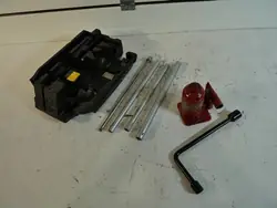 Clé de roue cric en polystyrène Renault Master III IV 997501544R