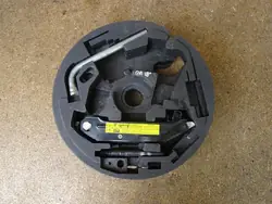 VARARENKAAN KITT AUDI A3 8P GOLF V VI 18 TUUMAA