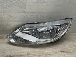 Front Left Headlight Ford Focus MK3 Europe