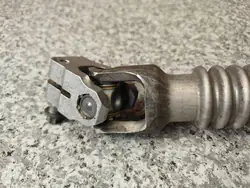 Joint de colonne de direction OEM 6788156 BMW F01 F10