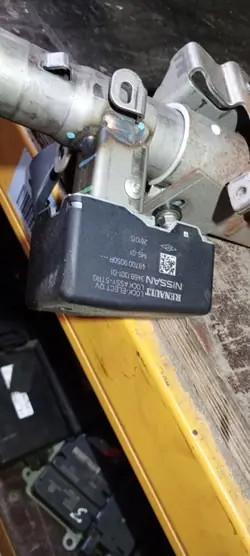 Lenksäulenverriegelung OEM 487009050R für Trafic Vivaro