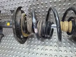 Etuoikea iskunvaimennin OEM S26309129 Renault