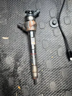 OEM 255519 polttoainesuutin Maxus T60 V80 G10 V90