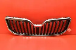 Black Chrome Grill 5L0853668B Skoda Yeti Lift 13-18