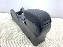 Keskikonsoli OEM LORK-389-119839 käsinojalla