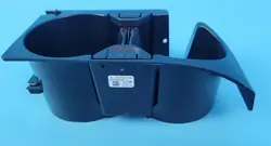 Mercedes W206 Juomaholderi OEM A2068104000 - Käytetty