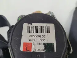 Mercedes W211 säkerhetsbälte OEM A2118607985 Fram Vänster