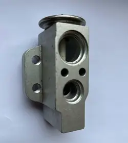 Válvula de expansión AC Audi A4 B8 A5 Q5 8K0820679B