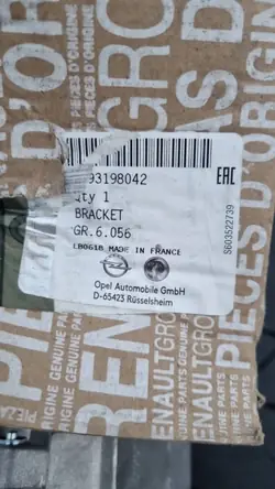 Opel Movano A Rechter assteun OEM 93198042