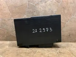 Käytetty Mercedes CD-vaihtaja OEM A2038209089