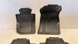 BMW OEM 2461168 Gummifußmatten-Set für G20 G21 G22 G23 G26
