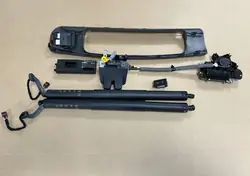 AUDI Q5 80A Elektriska baklucka aktuatorer 80A827851D