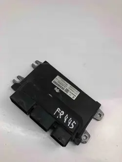 Unité de contrôle moteur Renault Captur II 237102425S