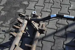 Aston Martin Vantage 4.7 Aufhängungsarm OEM 9G33-5R003-AB