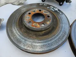 OEM 8T0105J/8T0106J etujarrusatulat Audi S5/S4:lle