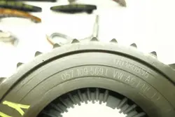 Guía de cadena de distribución OEM 057109569F Audi A6 3.0 TDI
