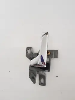 Mercedes W126 binnenhandgreep OEM 1267660317 links