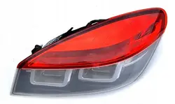 RENAULT MEGANE III COUPE 2.0B 2010R HÖGER BAKLYKT 89319641