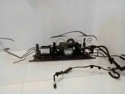 Luchtveringcompressor MASERATI LEVANTE 067015890100