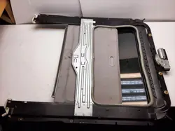 Teto solar OEM 7106020 para Nissan Primera P12