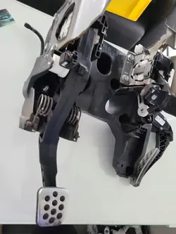 Pedale OEM 13272909 für Opel Insignia A 2.0 cdti