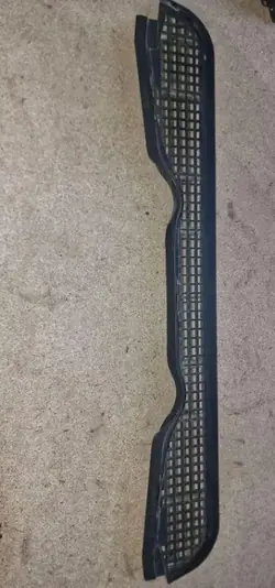 BMW 3 E36 Vindruteskydd OEM 51131977679