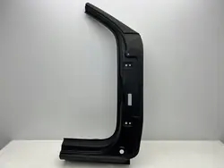 VW Amarok 2H Oikea etupilarin kansi OEM 2012-2020