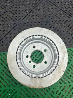 Disque de frein arrière OEM 6778049 pour BMW Série 1