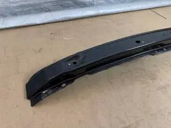 Renfort de poutre avant OEM 620100042Y pour Dacia