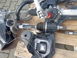 Vänster framaxel BMW G05 G06 G07