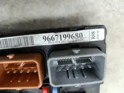 Módulo BSM OEM 9667199680 BSM-R08 para Citroen DS3