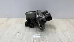 Öljynjäähdytin EGR-venttiili OEM 70319610 VW Transporter T5