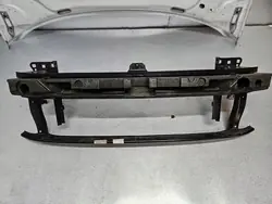 VW GOLF VII GTE Etupuskuri