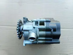 Pompe à huile Mercedes OEM A6549500 pour 2.0 CDI