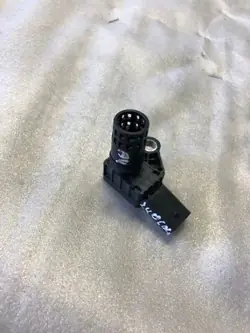 Sensor pressão combustível OEM 06K906051E Audi A4