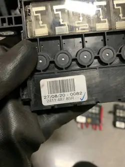 Renault TCE DCI Sulakemoduuli OEM 241148785R