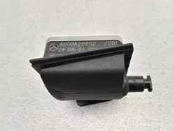 Mercedes polttoainekannen aktuaattori OEM A0008208112