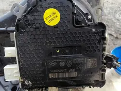 AdBlue-Tank mit Pumpe OEM 172A271153R für Dacia Dokker