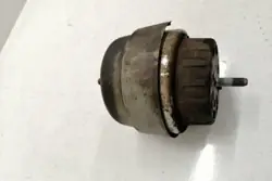 Moottorin tuki AUDI A6 (4F2, C6) 2.0L diesel