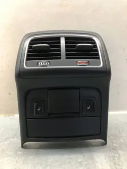 Tunnelpanel OEM 8K0819203J för uppvärmd baksäte