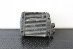 Intercooler Radiator Maserati Levante M161 670035635