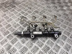 Bränsleräl OEM 9642503380 för Ford Fiesta 1.4TD