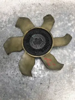 Ventilador Mitsubishi OE OEM 1320A015 para Pajero IV 3.2 DID