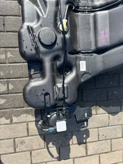 Kraftstofftank OEM 172026680R für Renault Espace V 1.6L Diesel