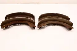 Toyota OEM 04495-60060 Bromsbackar - Begagnat Skick