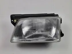 Farol dianteiro esquerdo Opel Kadett E 84-91 90181004